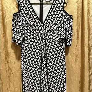 Closet London sz 12 Black & White Geometric Cold Shoulder Dress
